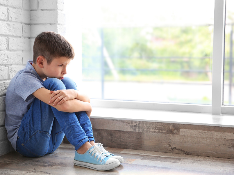 С ребенком не хотят дружить